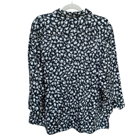 Lauren Ralph Lauren Women’s Shirt Size 2X Floral Blouse Button Down Black White - Picture 2 of 8